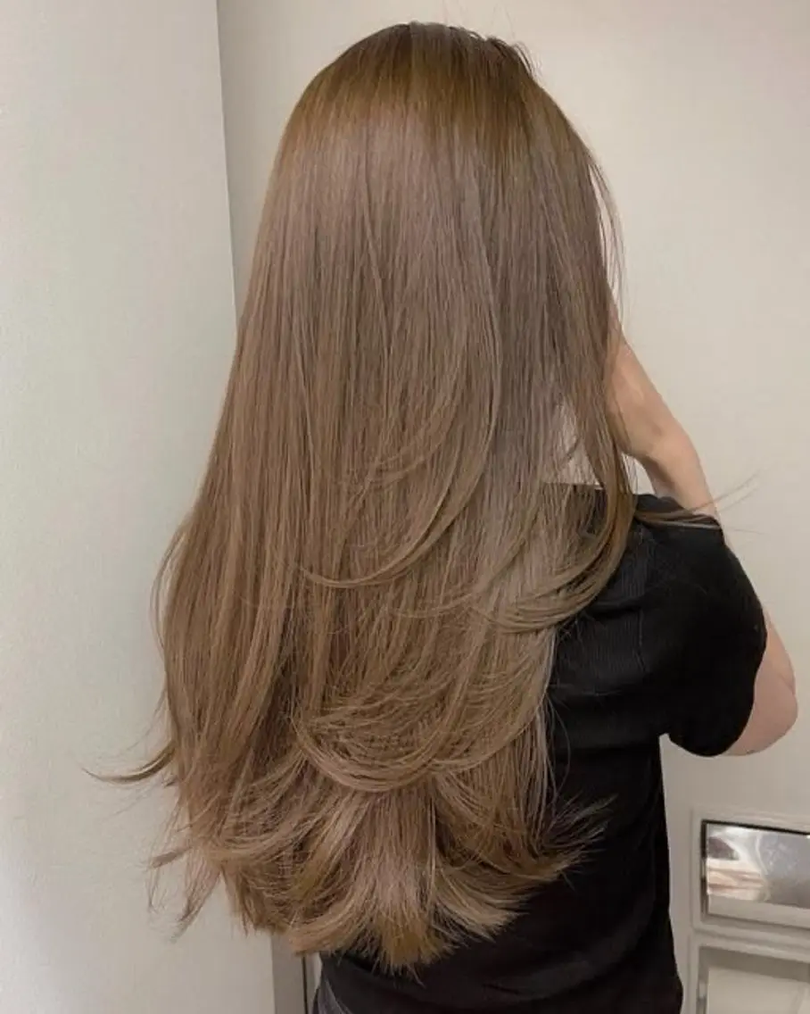 セミロング BRITS 学芸大学 🌿　風斗のヘアスタイル