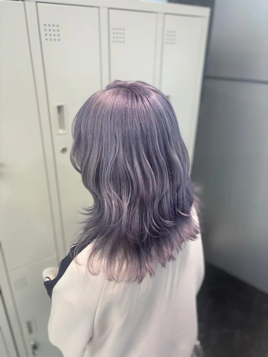 セミロング カラー ヘアアレンジ ハッシュカット/ ミルクティー/ みうのヘアスタイル