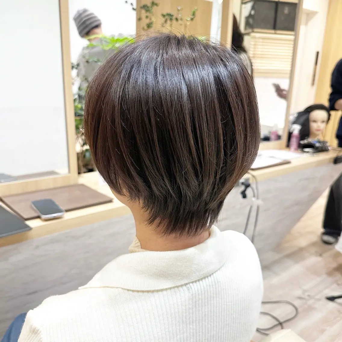 ショート くびれヘア ショートヘア カット 美蘭ʚ🎀ɞ 【VIV】川崎のヘアスタイル