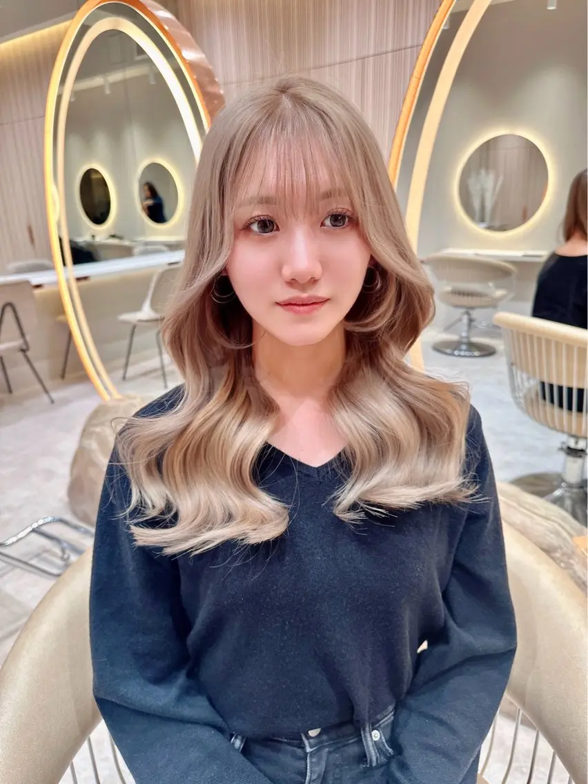 セミロング カラー カット ヘアカラー トリートメント 縮毛矯正✨🫧 レイヤー川村利幸のヘアスタイル
