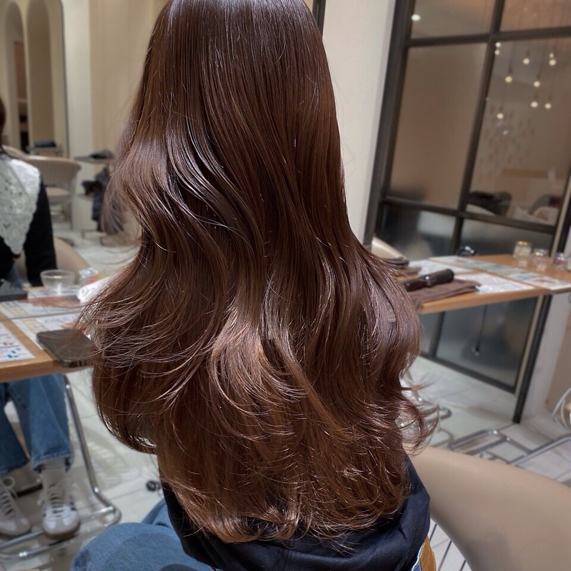 ロング カラー ヘアカラー マーシイ MARCiEのヘアスタイル