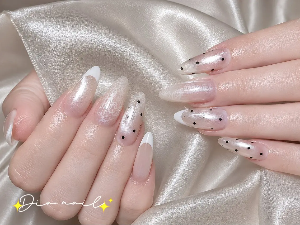 ネイル フットネイル 韓国ネイル レース マグネットネイル ニュアンスネイル ハンドネイル Dia nail サロンのネイルデザイン