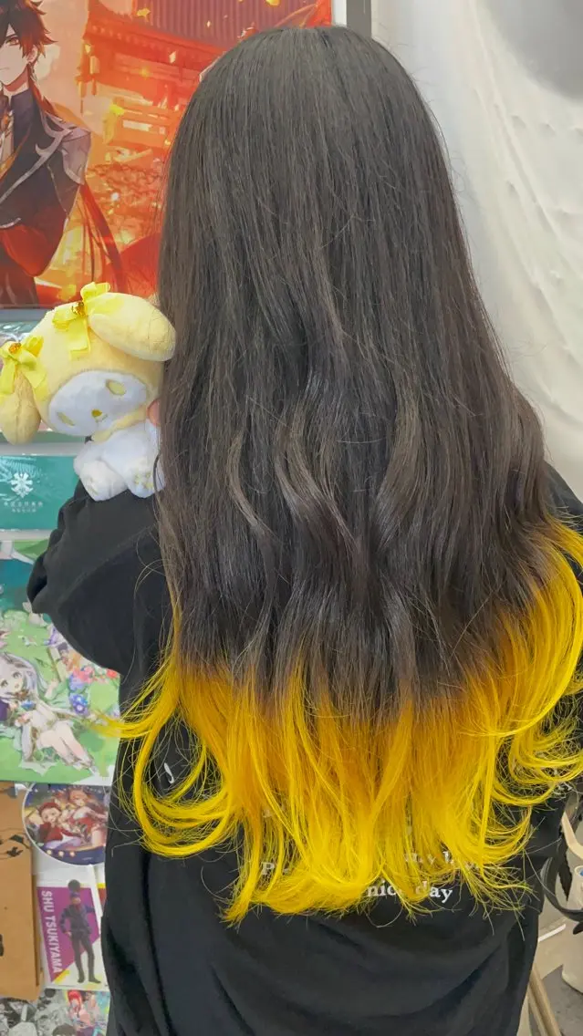 カラー ヘアカラー トリートメント インナーカラー 推し ブリーチ 髪質改善のヘアスタイル