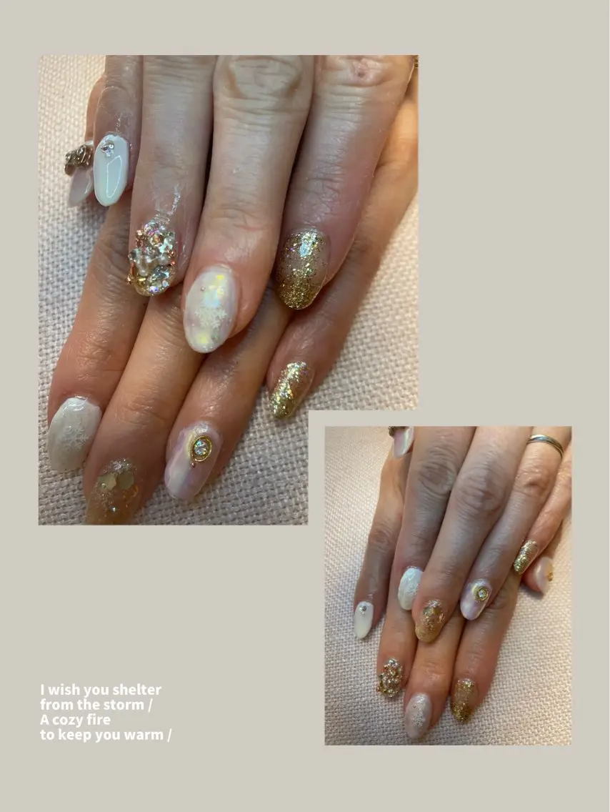 ネイル オーロラネイル ゴールド ホログラムネイル リボン ホワイト NAIL★M 真紀のネイルデザイン