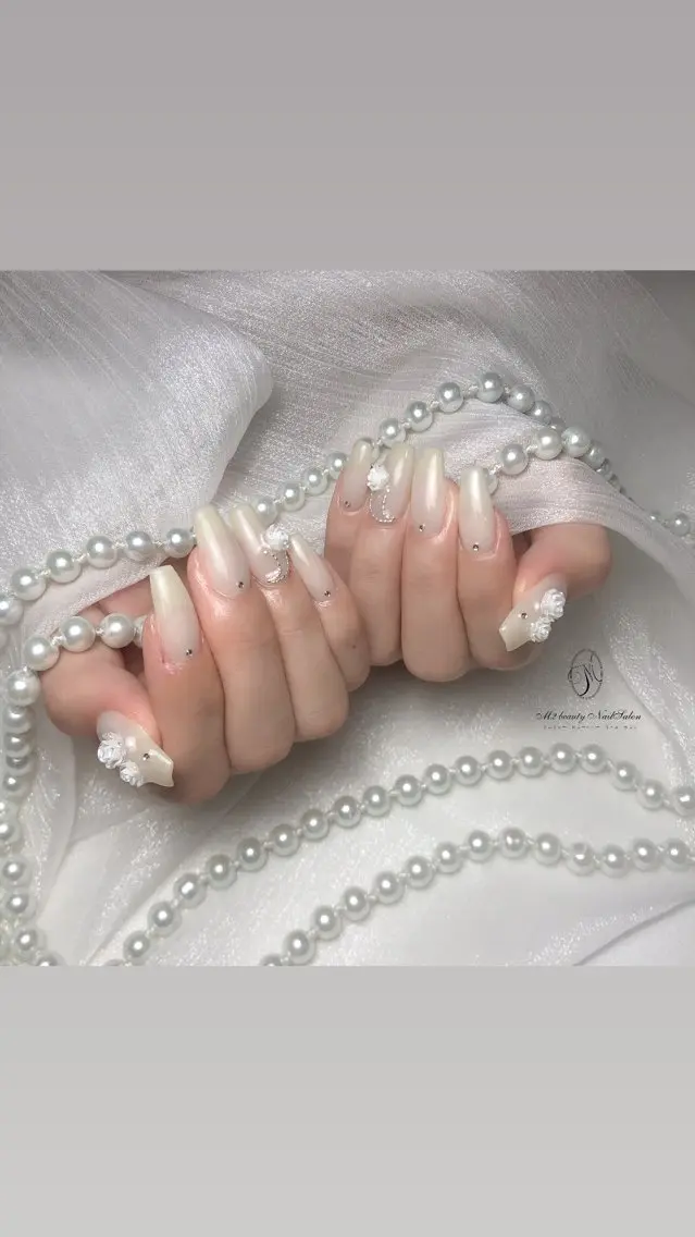 ネイル アートネイル 長さ出し フラッシュネイル ジェルネイル ラメ(グリッター) ハンドネイル M2 beauty Nankaのネイルデザイン
