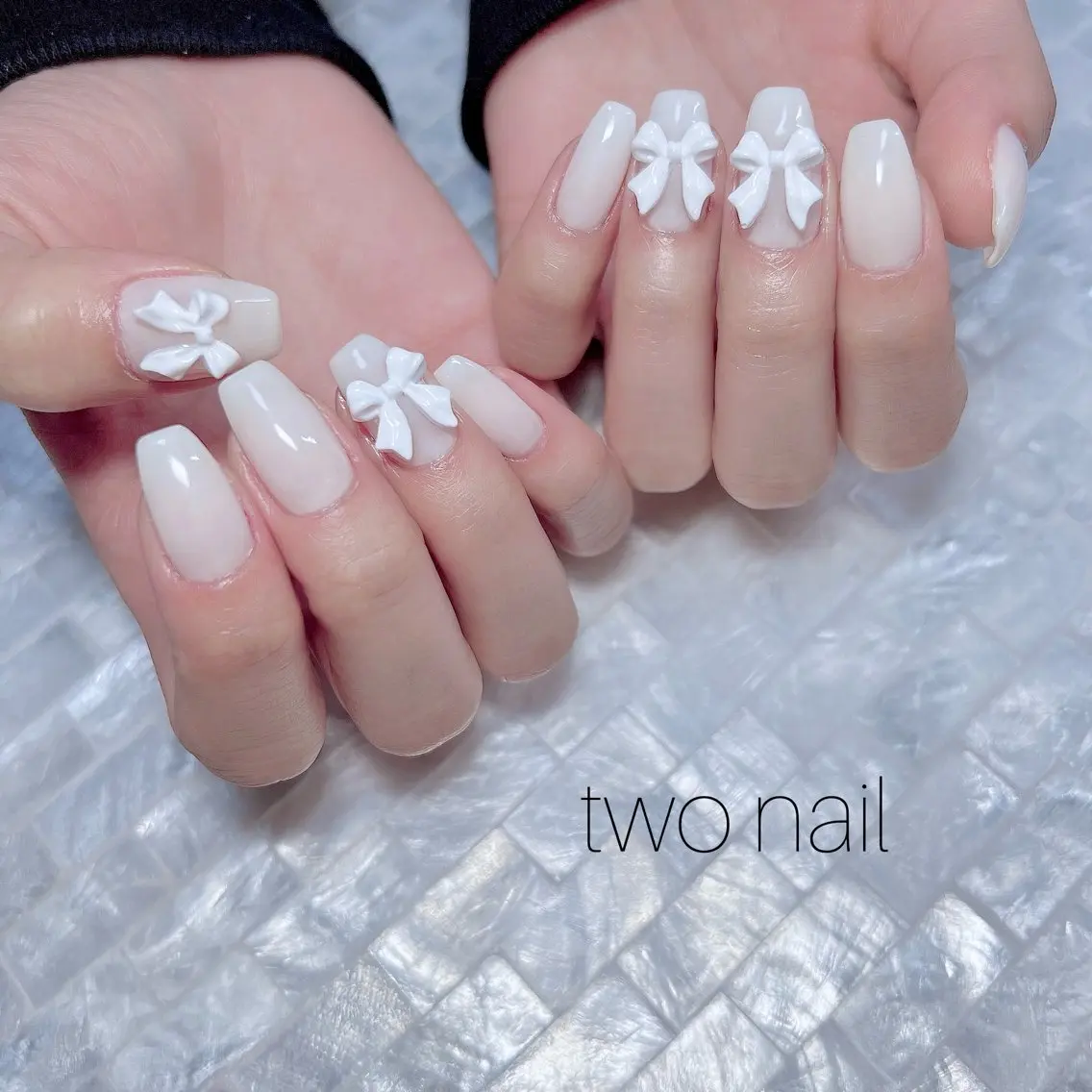 ネイル 持ち込み ネイルチップ ホワイト ハンドネイル two nailのネイルデザイン