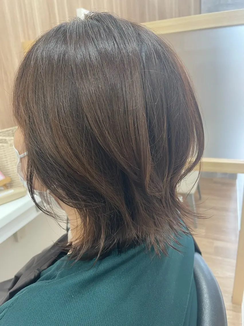 ミディアム カット トリートメント ヘッドスパ 葭葉 久美子のヘアスタイル