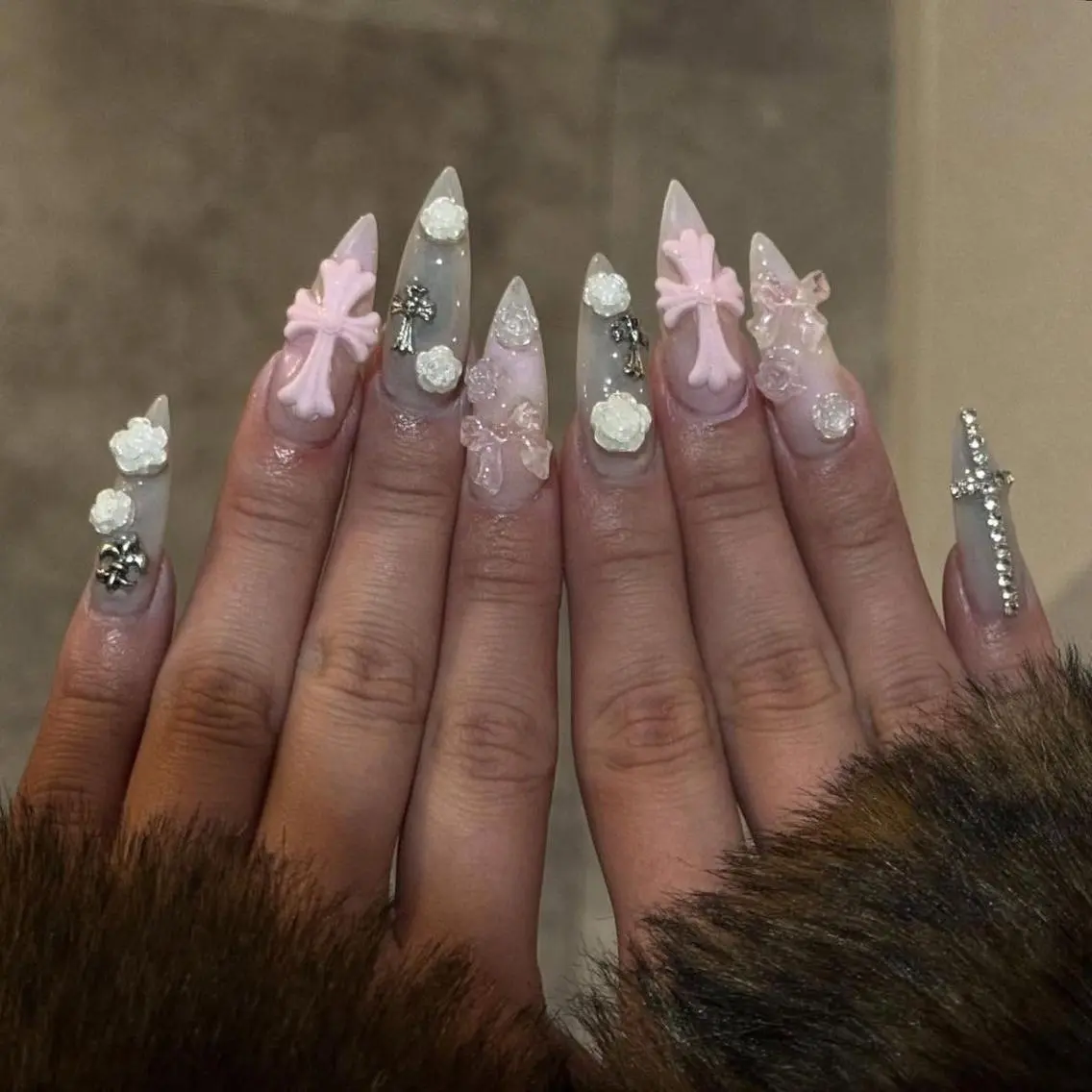 ネイル ハンドネイル Luna Nailsのネイルデザイン