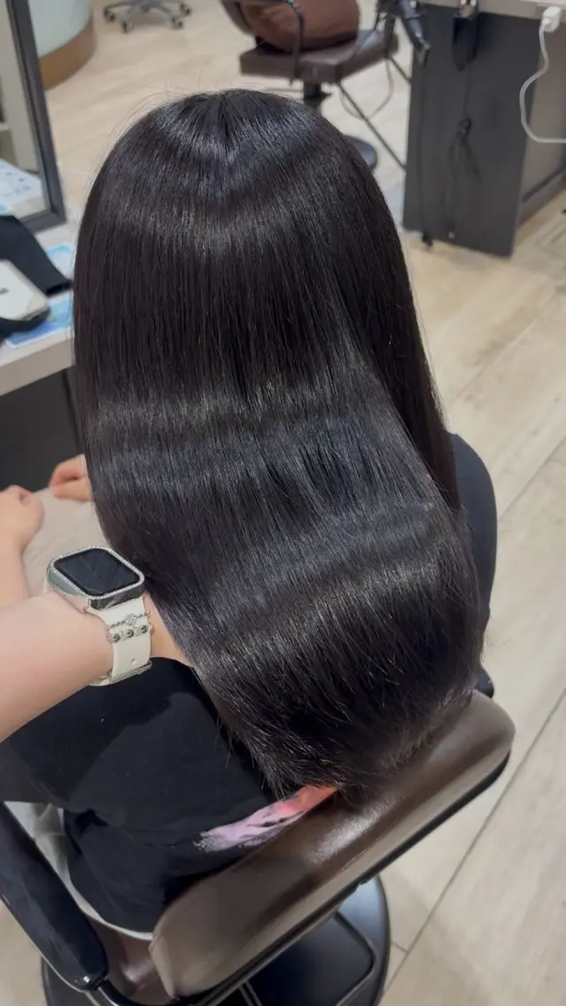 カラー カット ヘアカラー nozomi 🤍のヘアスタイル