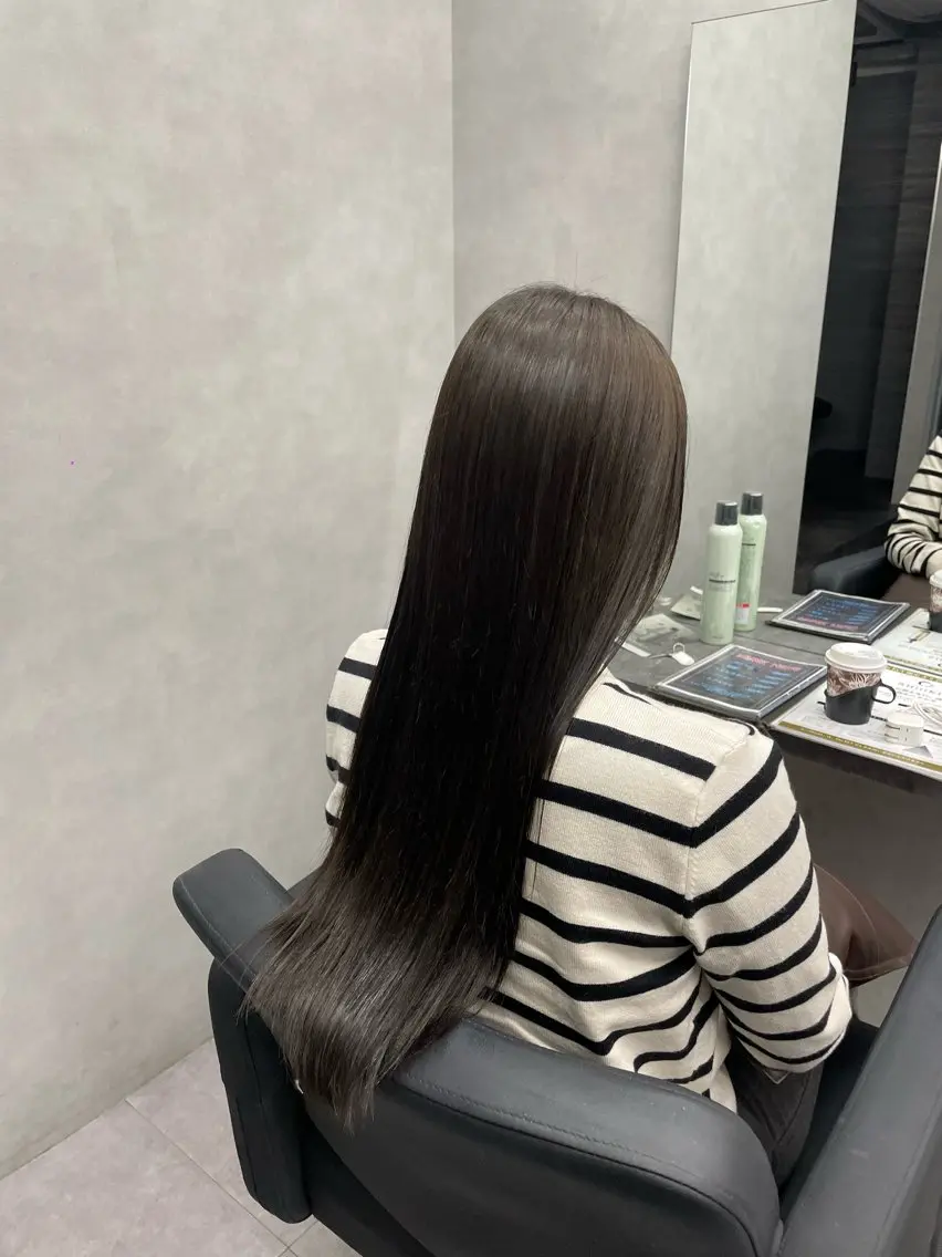 【20:00​〜​以降限定‼️】似合わせカット+髪質改善ストレート✨️¥3,300❣️の写真