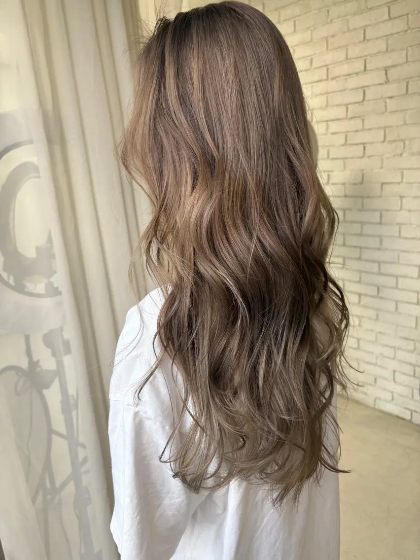 ロング エクステ 髪質改善 カット ヘアカラー トリートメント nameless髪質 改善ブリーチ心斎橋のヘアスタイル