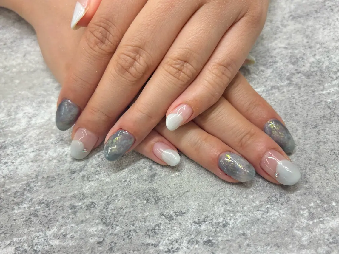 ネイル triton上島店 鈴木のネイルデザイン
