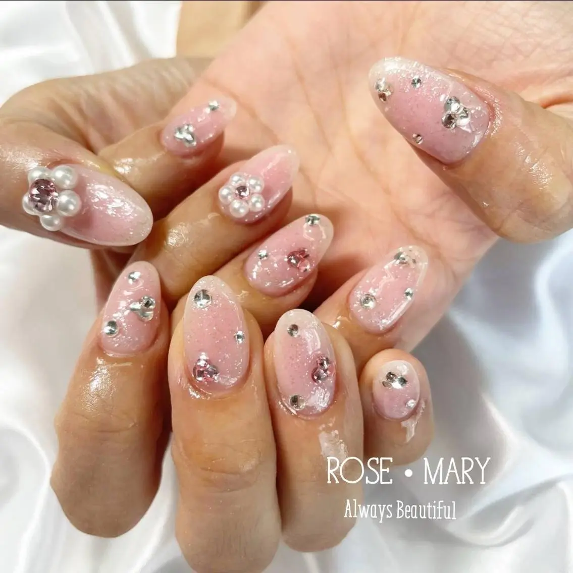 ネイル ハンドネイル ROSE・ MARY 鈴木のネイルデザイン