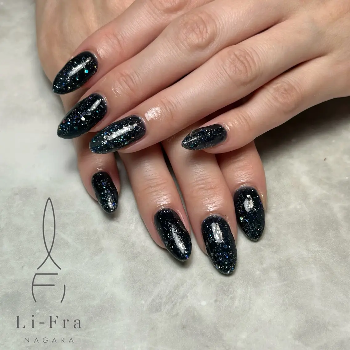 ネイル ハンドネイル lifra MANAKAのネイルデザイン