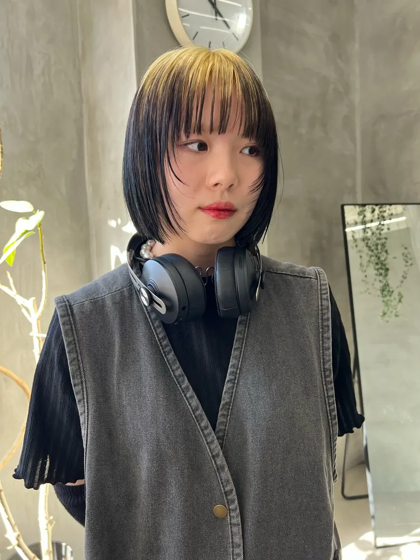 ショート カラー 黒髪 ブロンド ボブ カット ヘアカラー トリートメント Kaito🐶 /デザイン/レイヤーのヘアスタイル