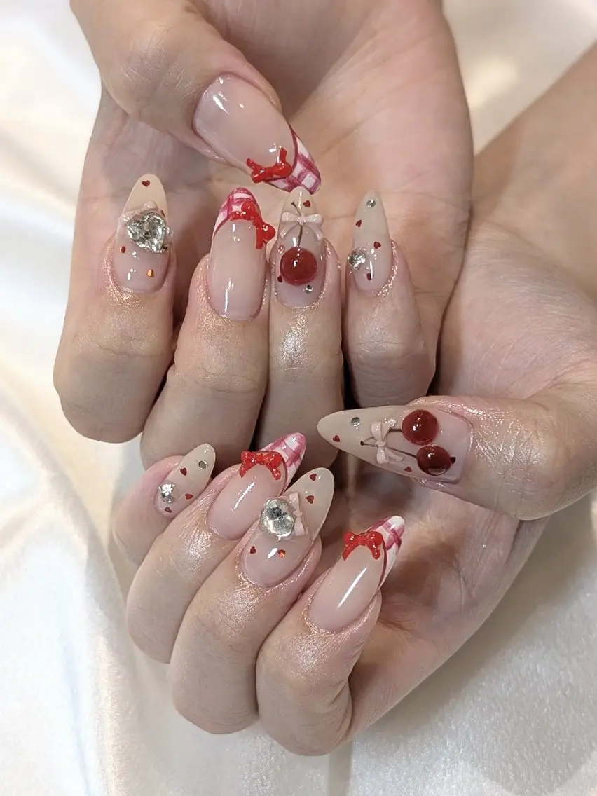 ネイル Lunabloom. yurinaのネイルデザイン