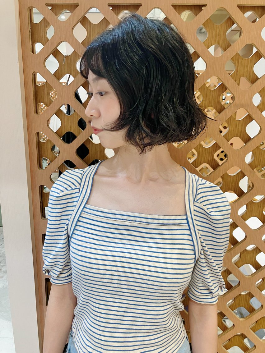 ショート パーマ ボブ くせ毛 ニュアンスパーマ カット パーマ 川間 将彦のヘアスタイル