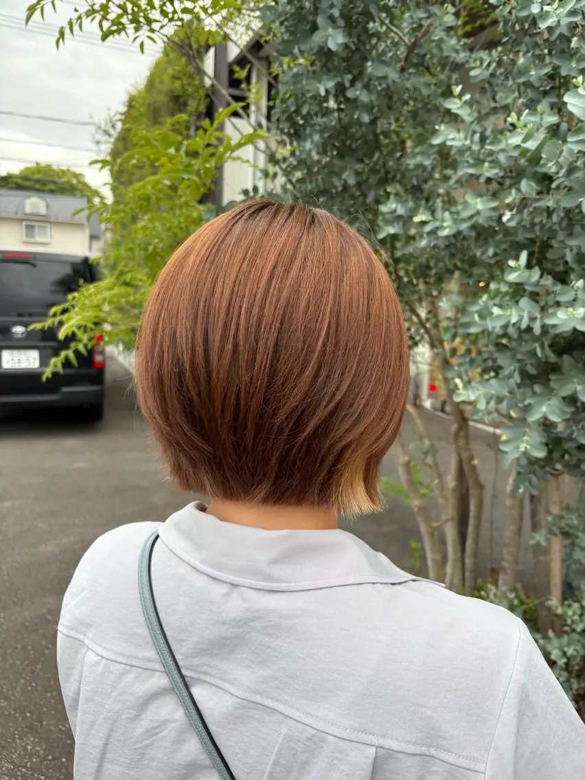 ショート カラー イルミナカラー ヘアカラー トリートメント 高橋 乙葉のヘアスタイル