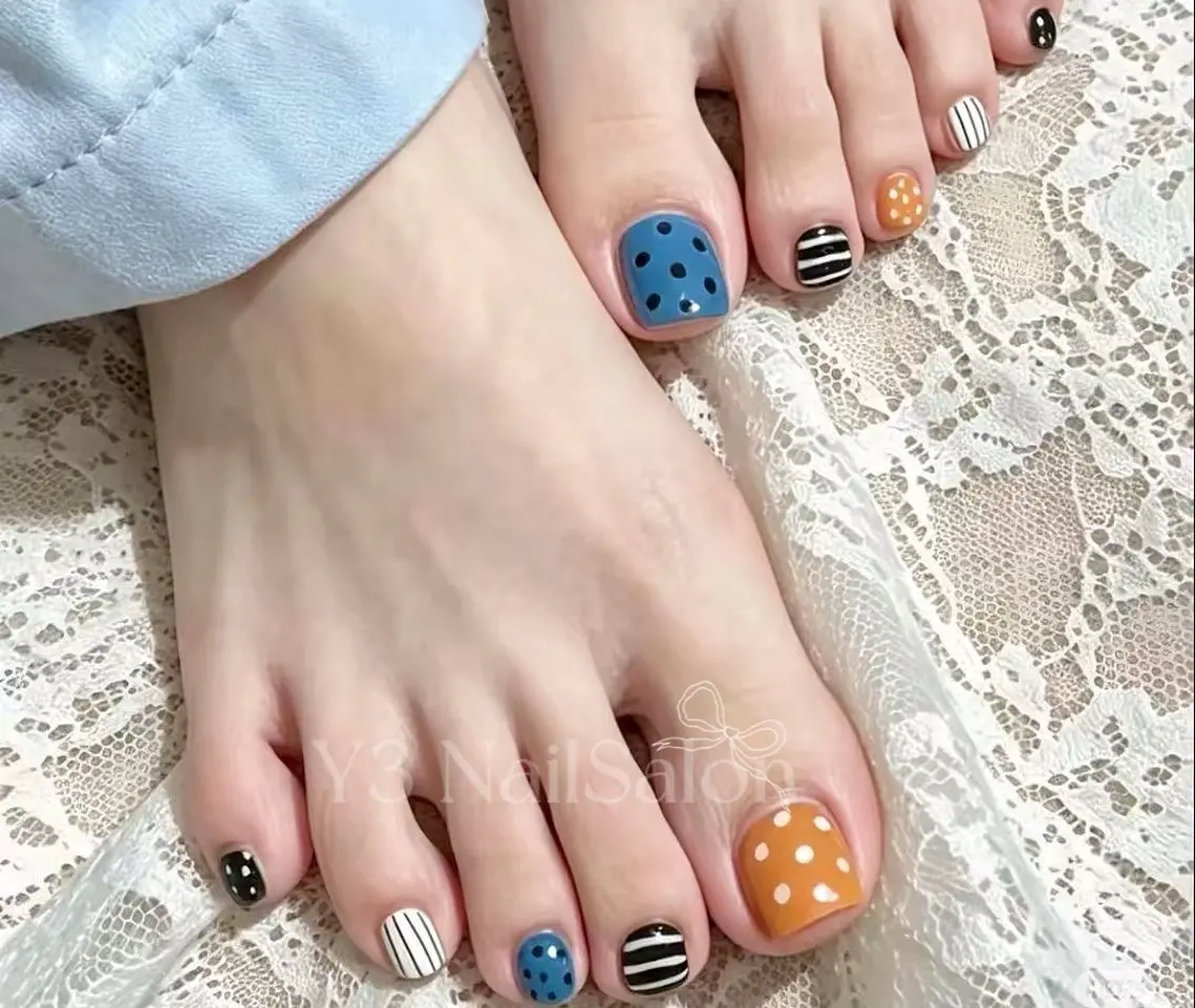ネイル アートネイル フットネイル ハンドネイル Y3 NailSalonのネイルデザイン