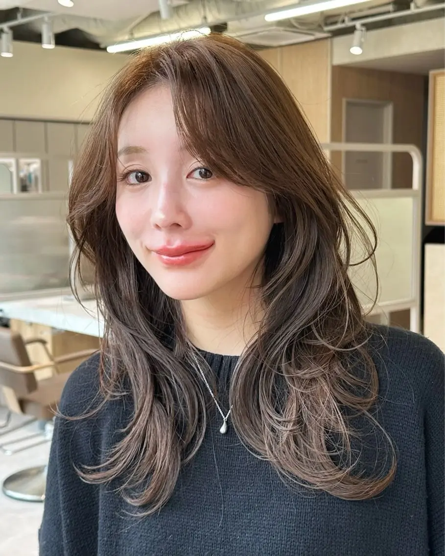 セミロング カラー カット ヘアカラー 貴方以上に貴方の髪を 想う🌕野口昴夢のヘアスタイル