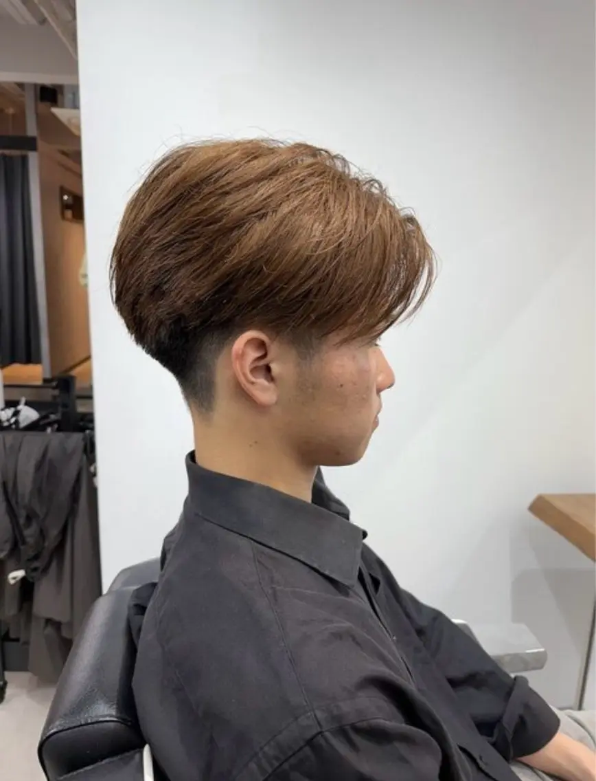 カラー メンズ カット ヘアカラー 渡邉 智仁のヘアスタイル