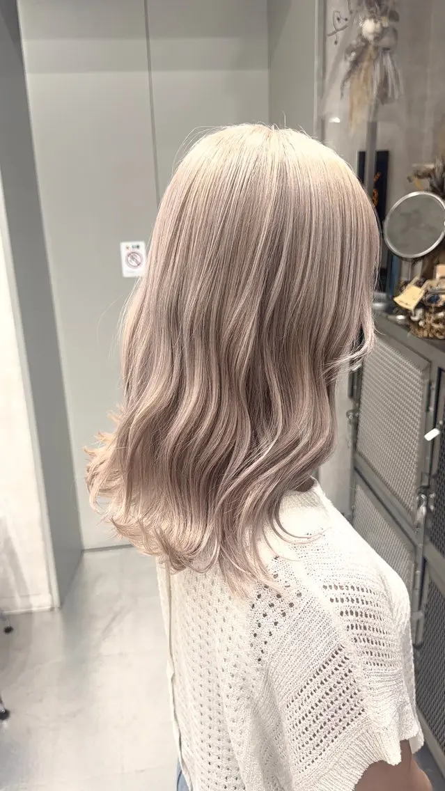 ミディアム Share天王寺/ sawa.🎀のヘアスタイル