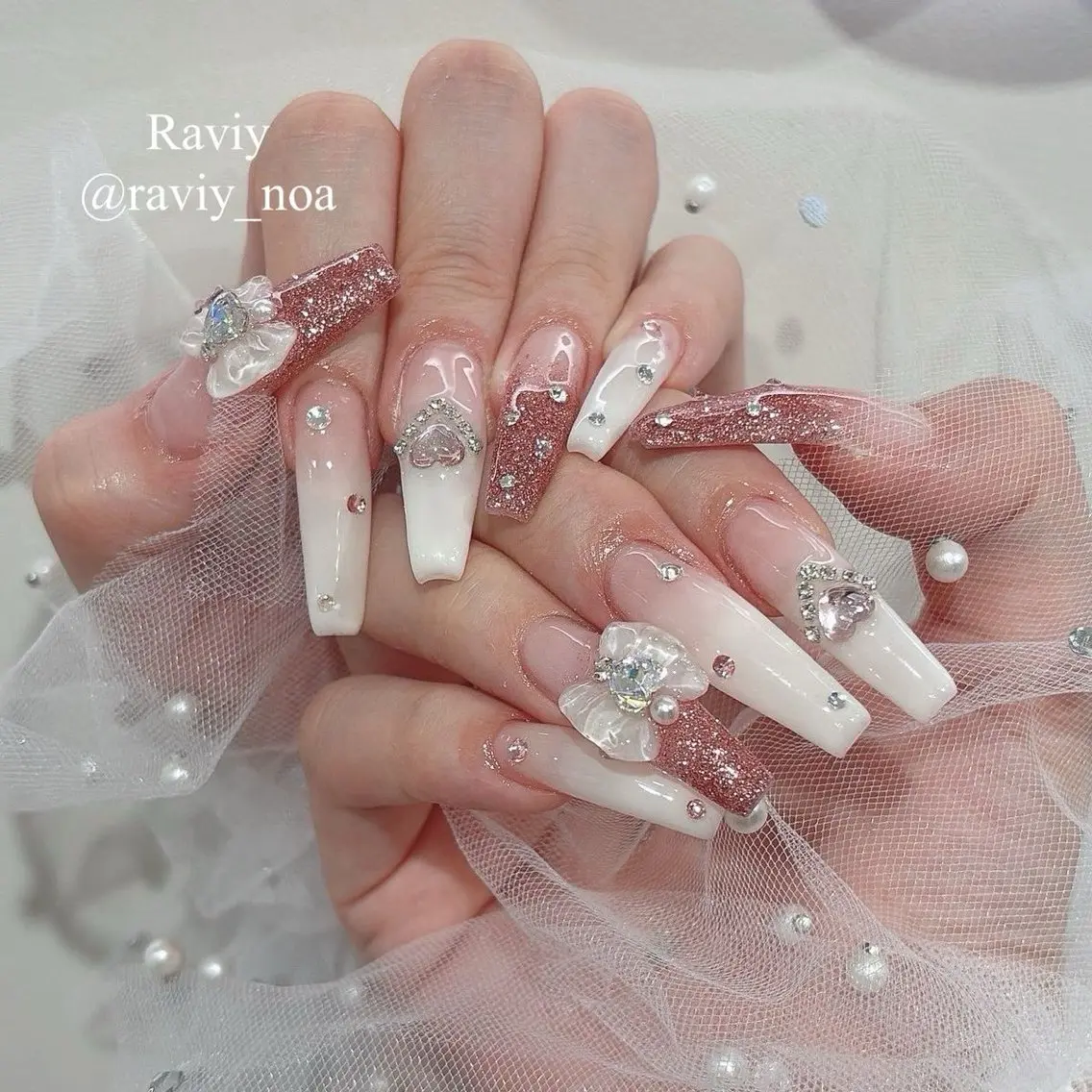 ネイル フットネイル フレンチネイル ジェルネイル 韓国ネイル マグネットネイル ハンドネイル Ribbonnail salonのネイルデザイン