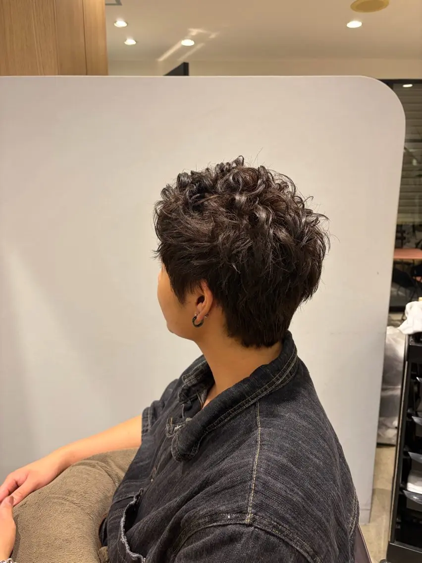 カラー メンズ ヘアカラー 神田 有惟のヘアスタイル