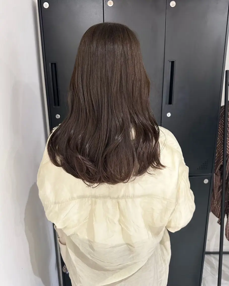 セミロング カラー カット ヘアカラー 🌬️attrait 髪質改善/個室サロンのヘアスタイル