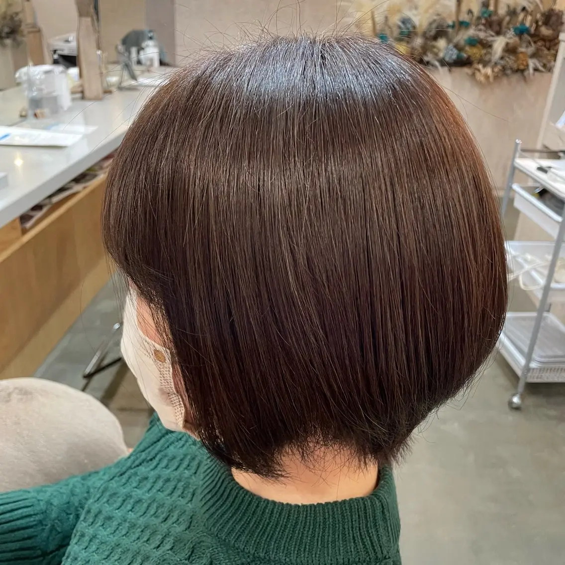 ミディアム カラー カット ヘアカラー トリートメント サイトウ アヤナのヘアスタイル