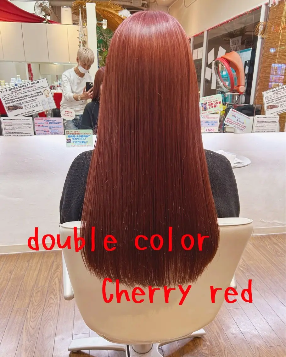 ロング カラー ダブルカラー レッドカラー ヘアカラー GLAD 萩原のヘアスタイル