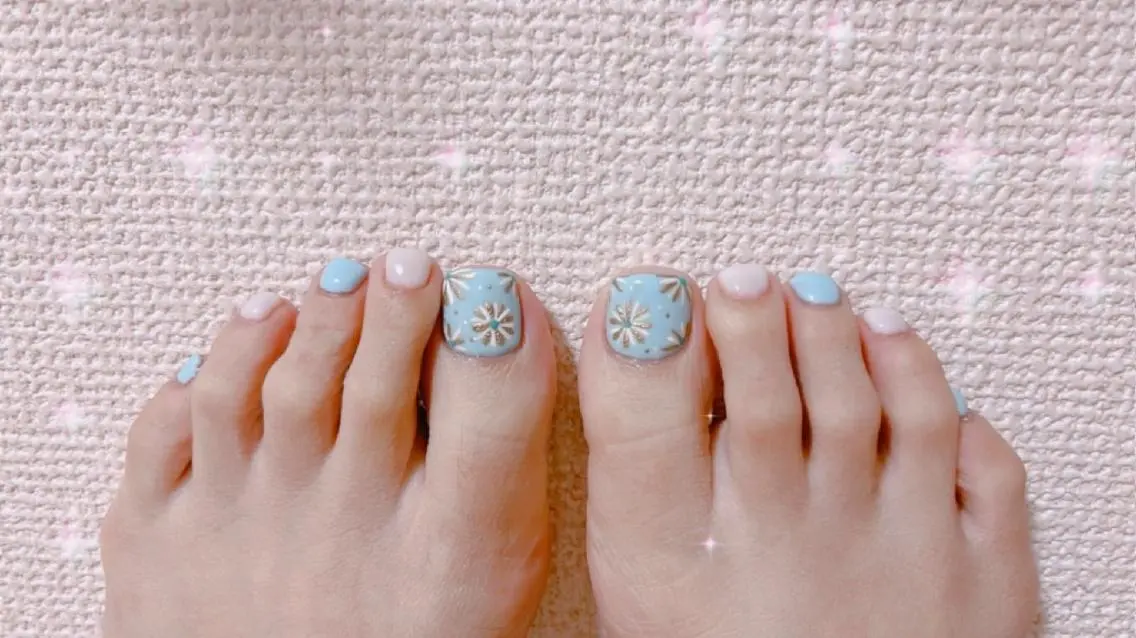ネイル アートネイル フットネイル emi ♡のネイルデザイン