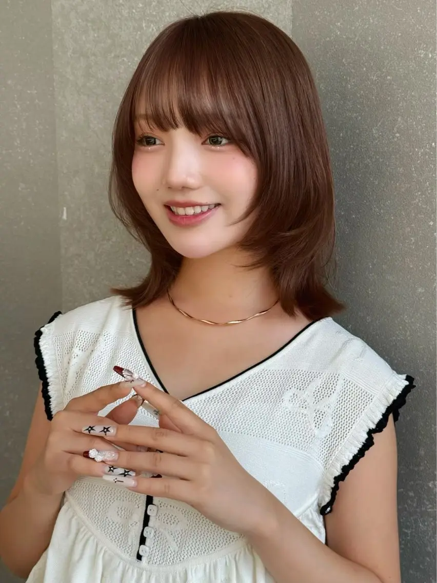 ミディアム カラー 透明感カラー🫧縮毛 矯正／ゆめかのヘアスタイル