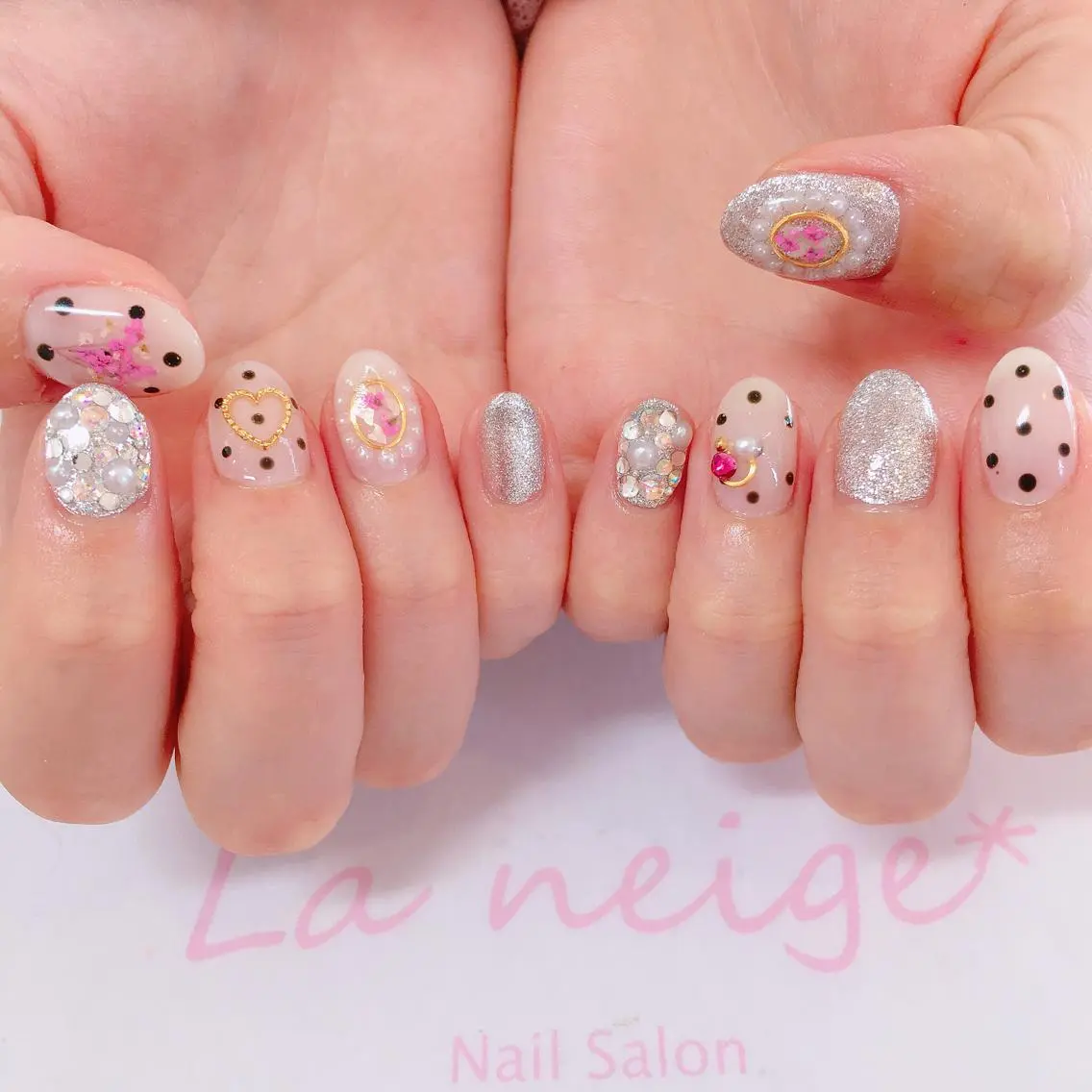 ネイル ハート La neige* yuki 🐩🌙のネイルデザイン