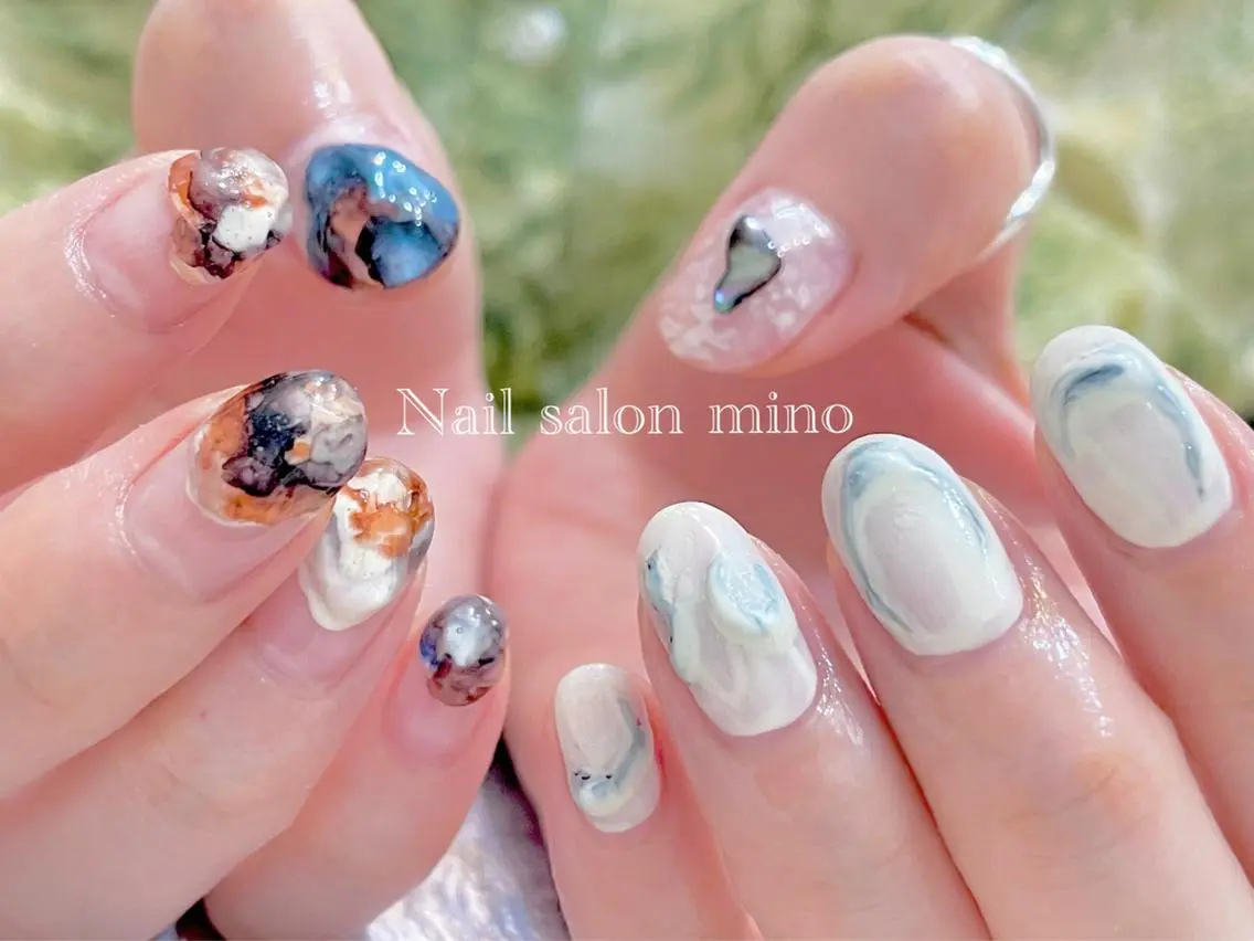 ネイル アートネイル マグネットネイル ミラーネイル シンプルネイル ハンドネイル 三野 nail salon minoのネイルデザイン