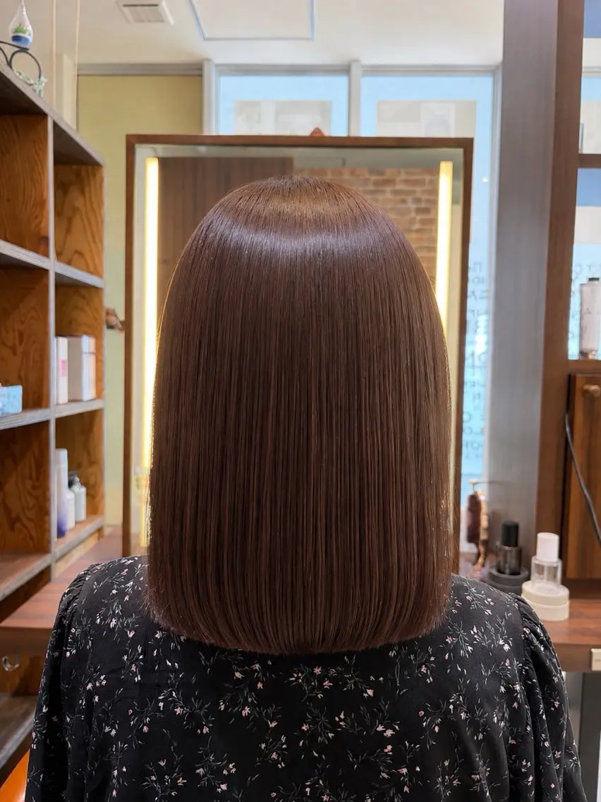 ミディアム カット ヘアカラー 暖色カラー レイヤー/🩵かれんのヘアスタイル