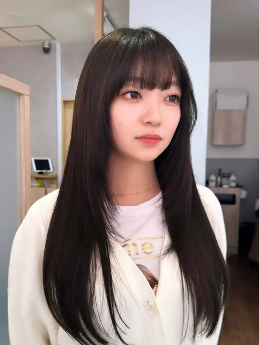 ロング カラー ヘアアレンジ ブリーチ 透明感カラー グレージュ ブリーチなしカラー 髪質改善 REONA🪽✨薬院 レイヤーカット🫧のヘアスタイル
