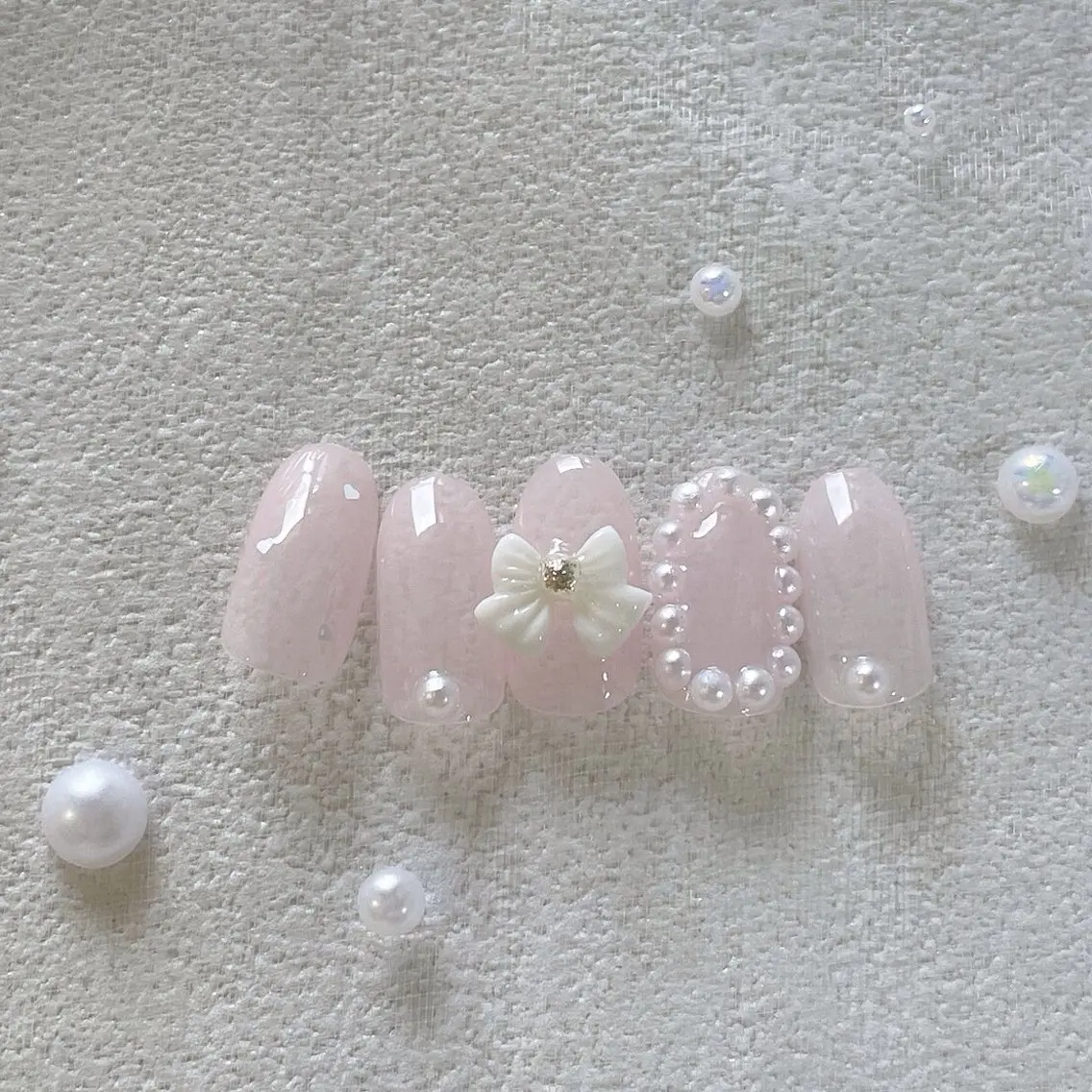 ネイル オーロラネイル フットネイル フレンチネイル ジェルネイル マグネットネイル ハンドネイル kiki nail &brow二子玉川のネイルデザイン