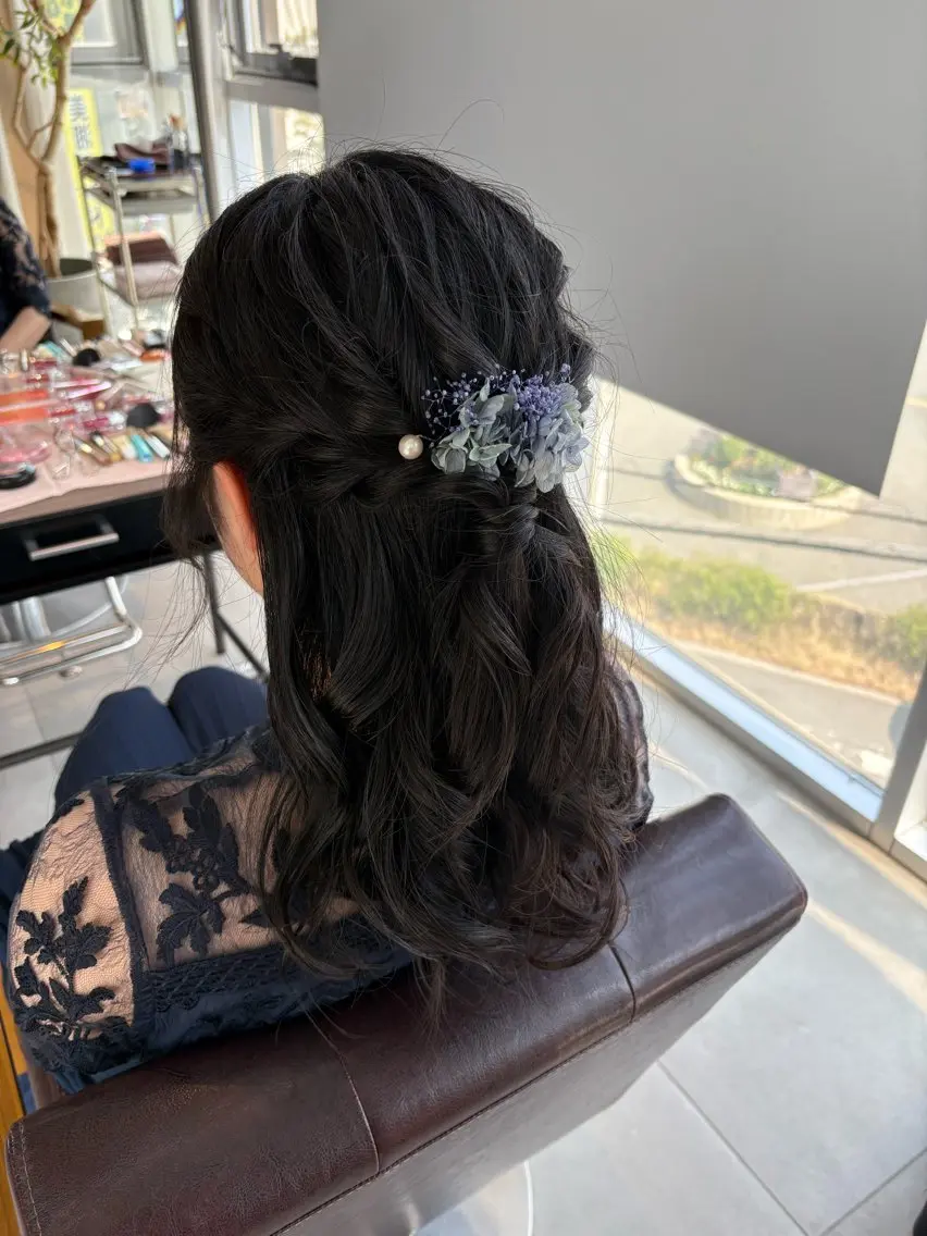 ミディアム ヘアアレンジ ハーフアップ 🩵MEI🩵鶴見 ／ヘアアレンジ💫のヘアスタイル