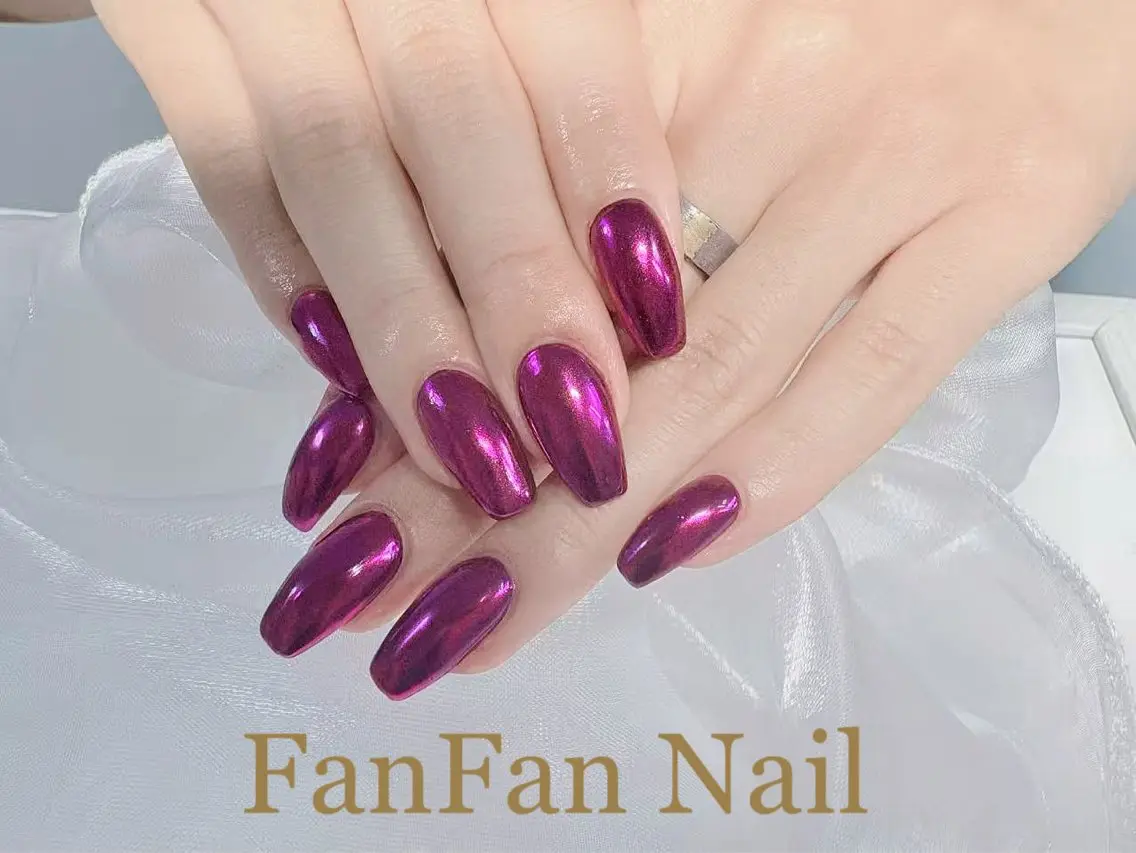 ネイル アートネイル オーロラネイル ガーリー キラキラネイル 韓国ネイル ハンドネイル Mio NailsalonUのネイルデザイン