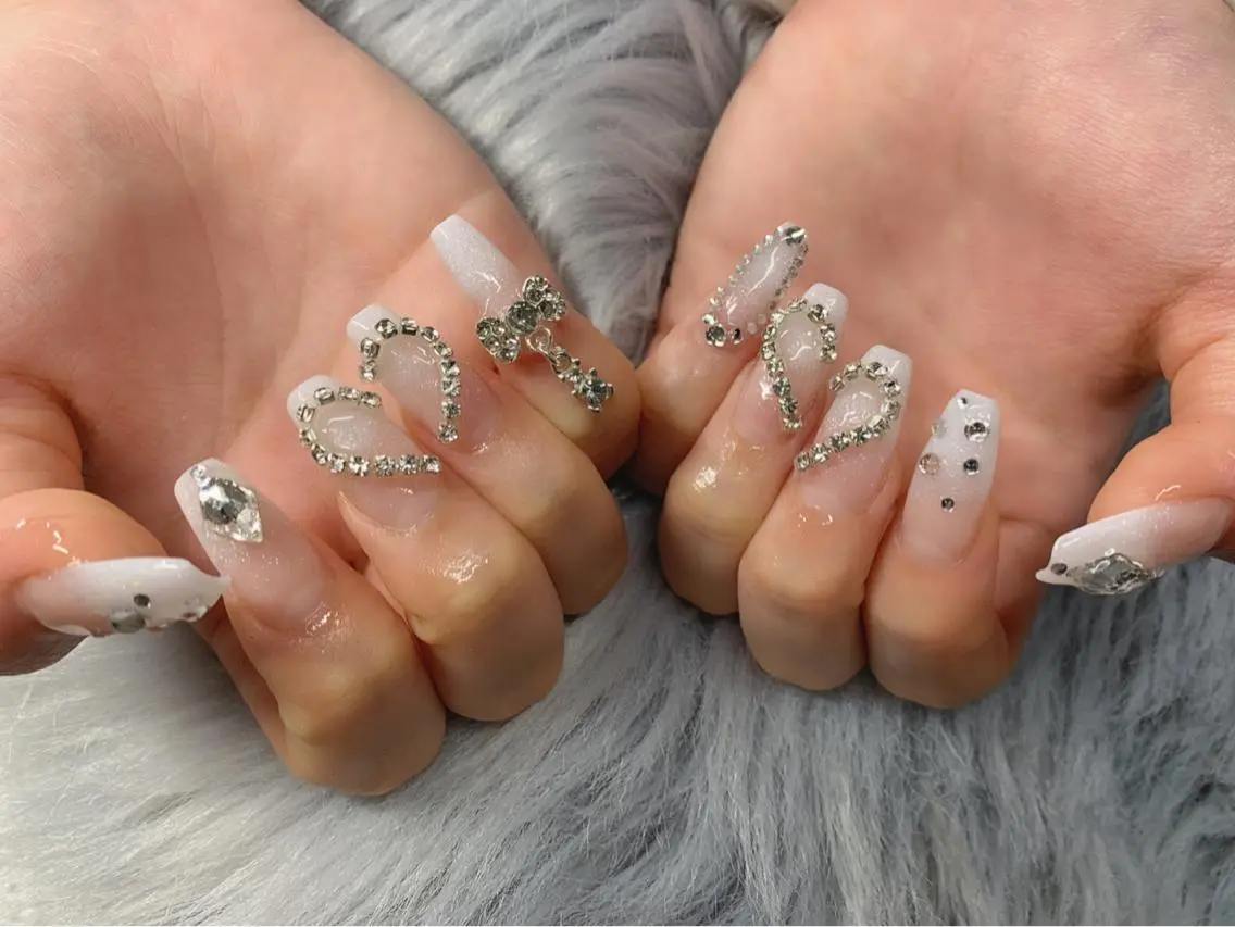 ネイル 長さ出し ハート リボン スカルプネイル *･*MIMnail 1号店･*:･*のネイルデザイン