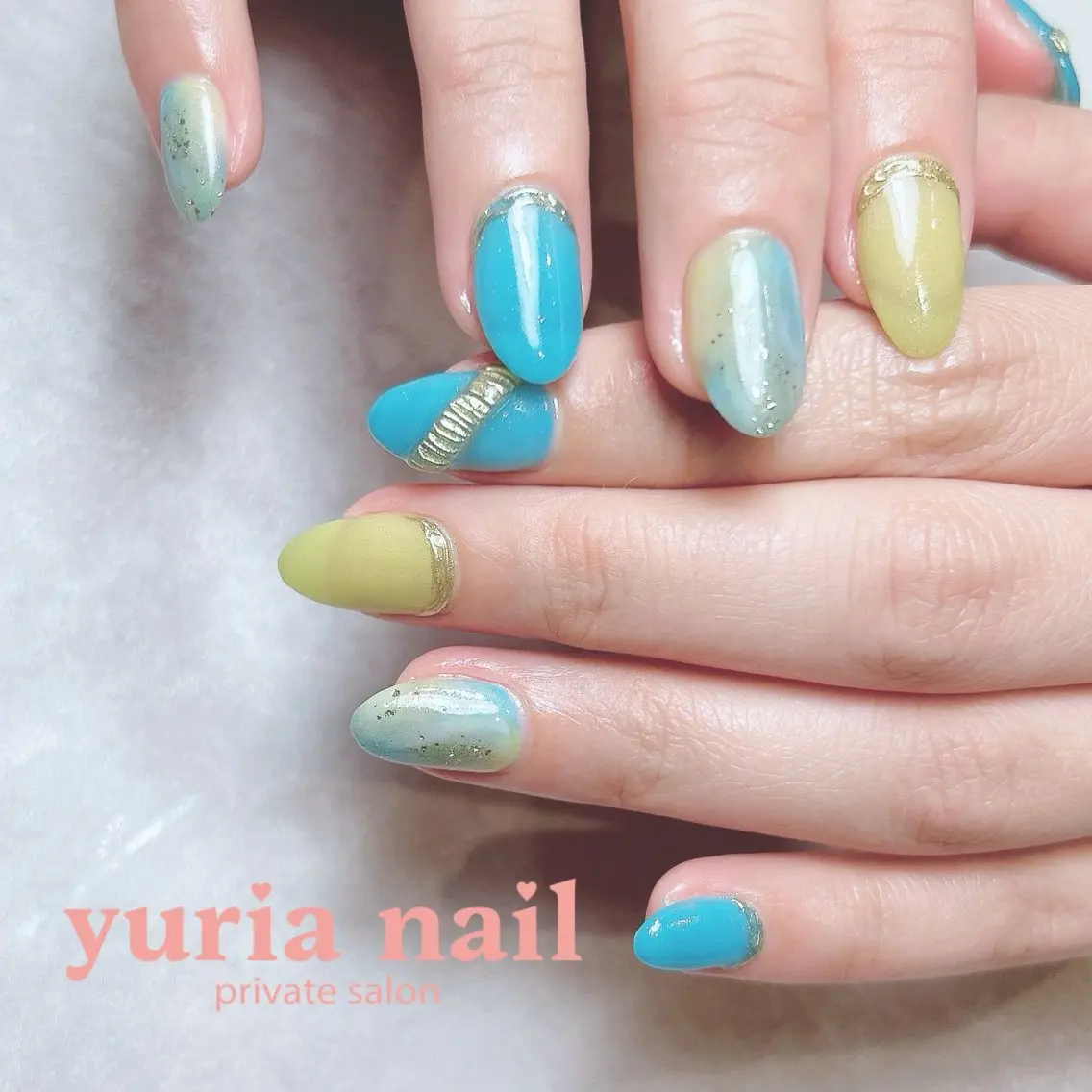 ネイル ブルー ジェルネイル グリーン ニュアンスネイル ハンドネイル 小林 ゆりあのネイルデザイン