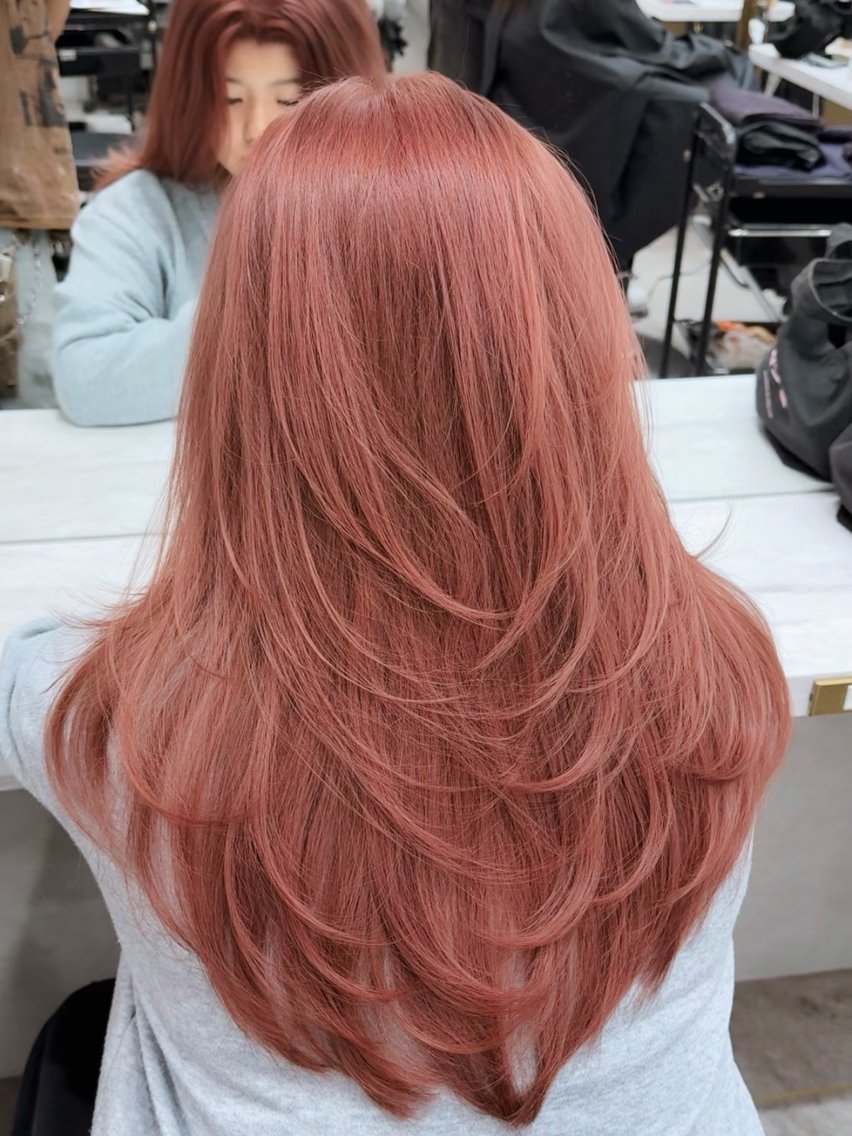 ミディアム カラー カット ヘアカラー トリートメント レイヤーダブルカラー KYONのヘアスタイル
