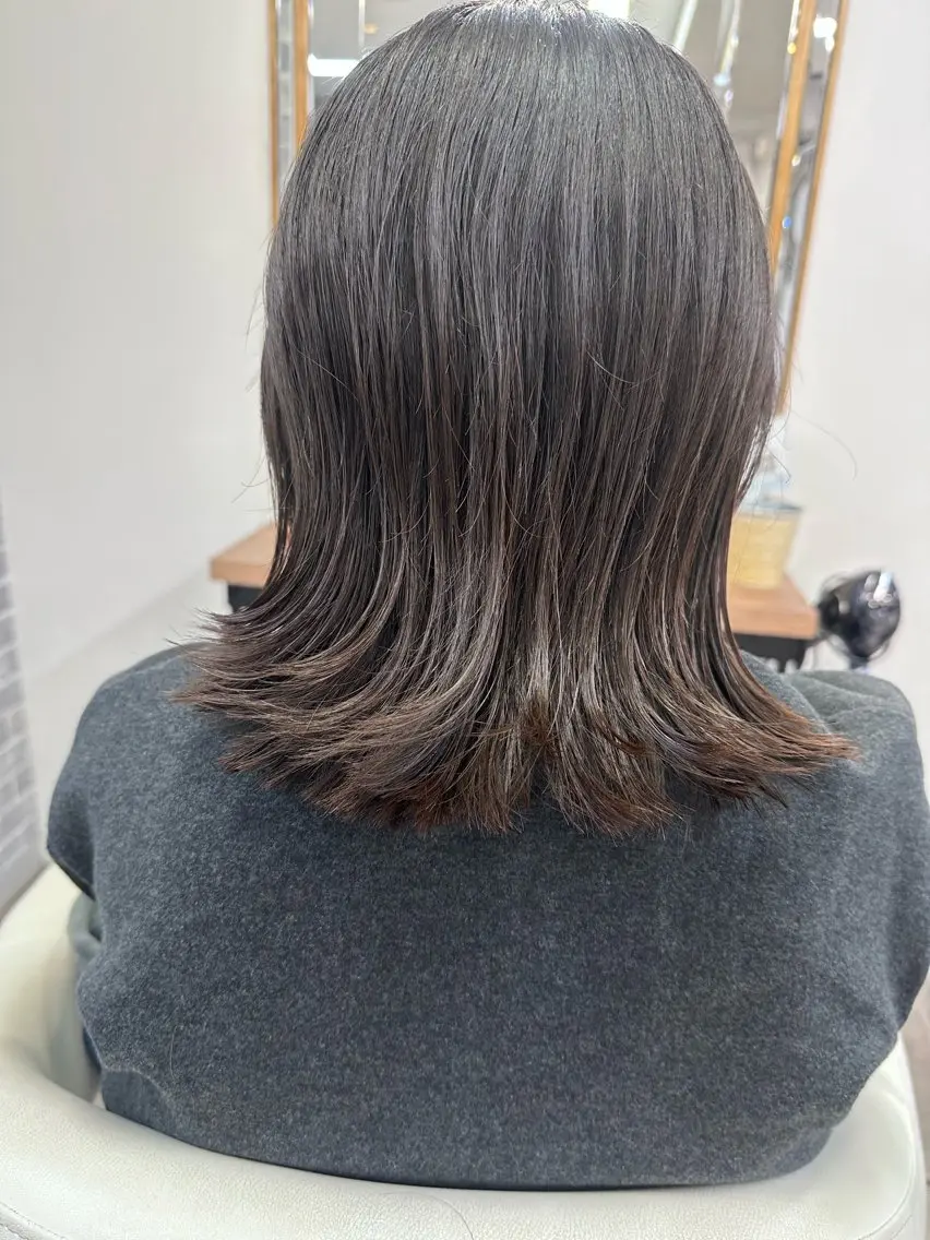 ミディアム Noyヨシモト ヒロトのヘアスタイル