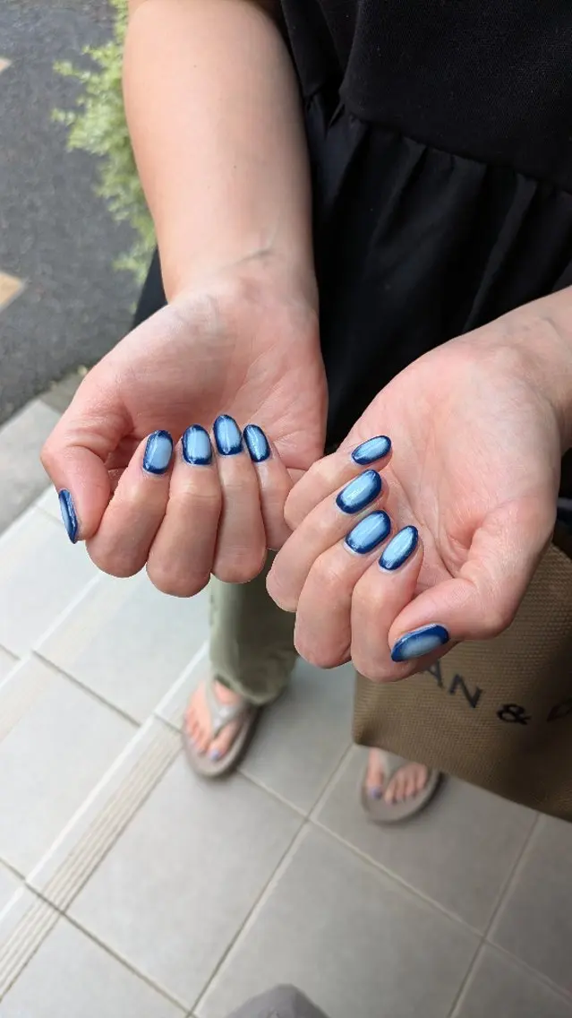 ネイル ブルー チークネイル シンプルネイル ハンドネイル m&pPrivate nailsalonのネイルデザイン