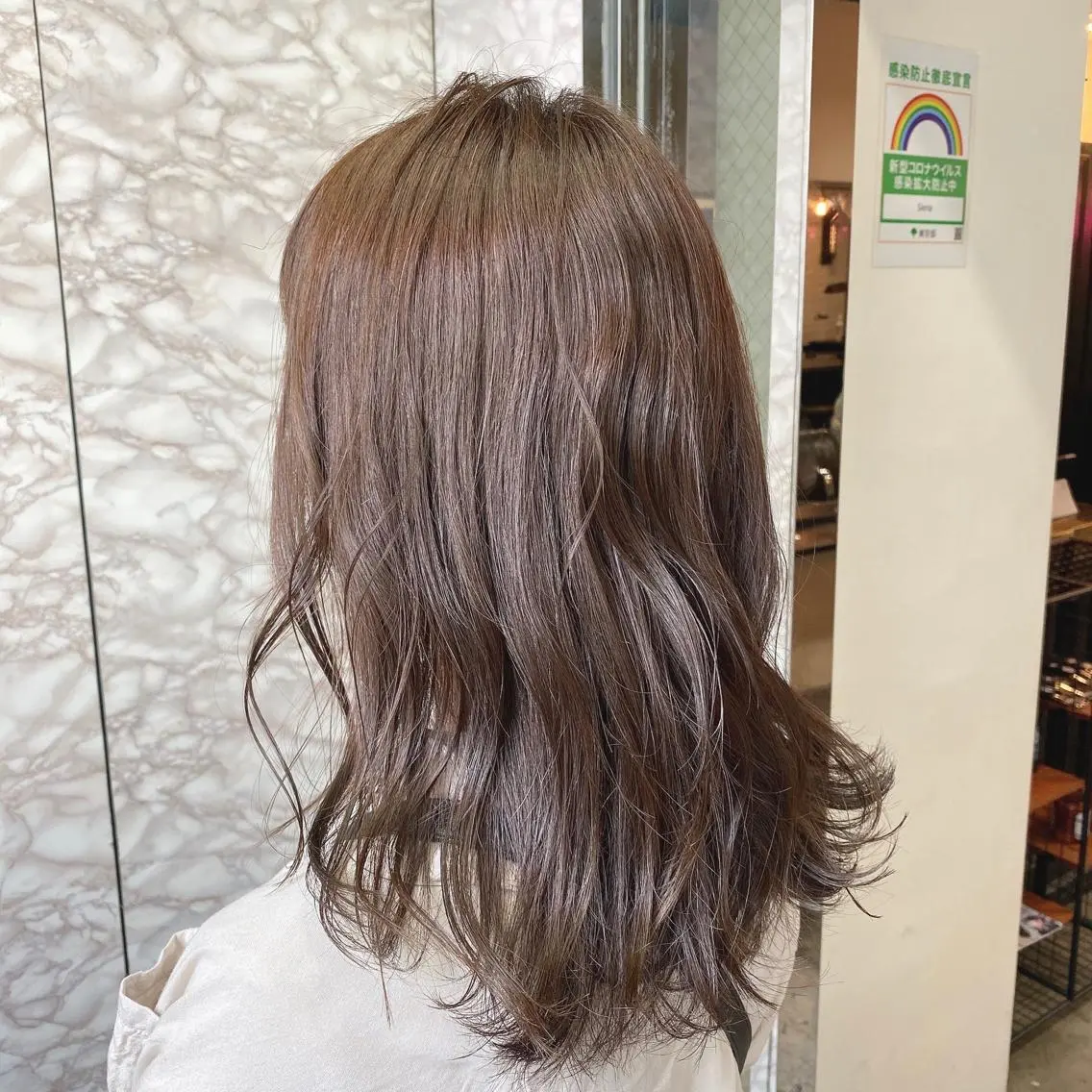 ミディアム カラー ブリーチ ブリーチなしカラー カット ヘアカラー トリートメント ✴︎赤み除去カラー daichi✴︎のヘアスタイル
