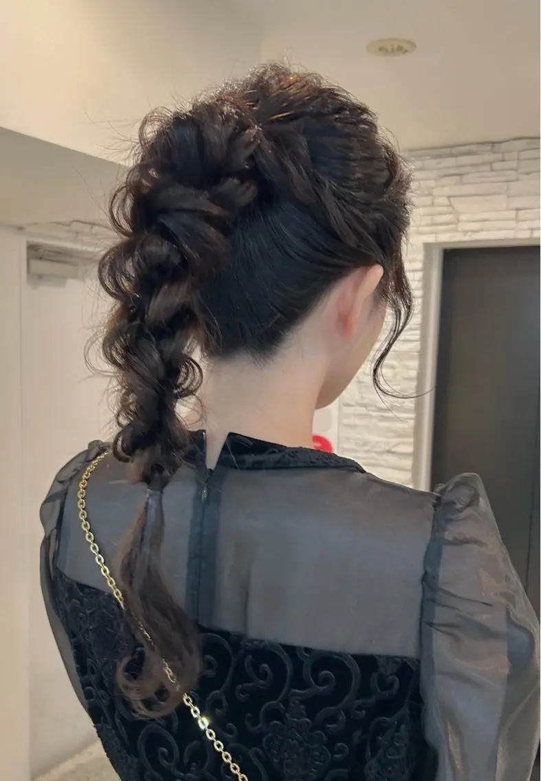 ロング ヘアアレンジ 結婚式・ブライダル 🧣艶カラー・ヘア セット Chie🧸のヘアスタイル
