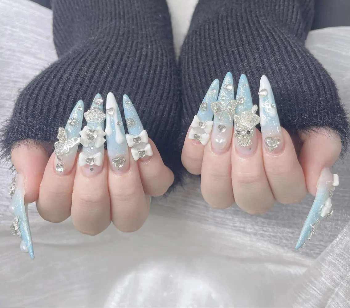 ネイル ハンドネイル Lee Nailsのネイルデザイン