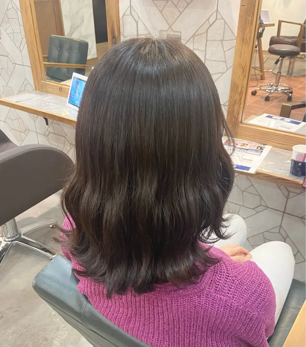 ミディアム カラー グレージュ 🎀ブリーチなし カラーyui🎀のヘアスタイル