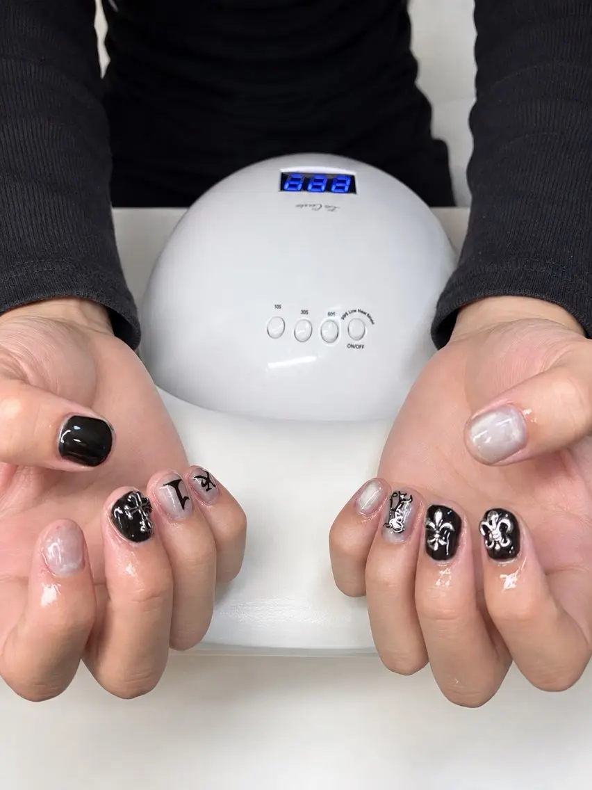 ネイル アートネイル メンズネイル ニュアンスネイル シルバー シンプルネイル ハンドネイル Kii nailのネイルデザイン